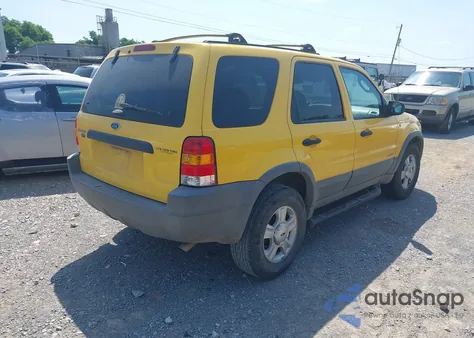2002 Ford Escape Xlt from USA, damaged, VIN 1FMCU03162KA45243